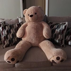 Giant Teddy Bear