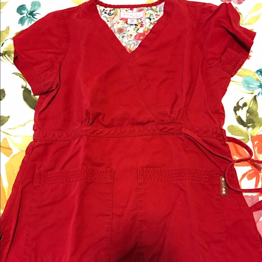 Scrub Top