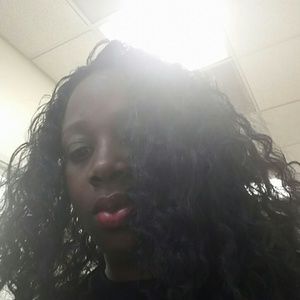 Meet your Posher, Tracey