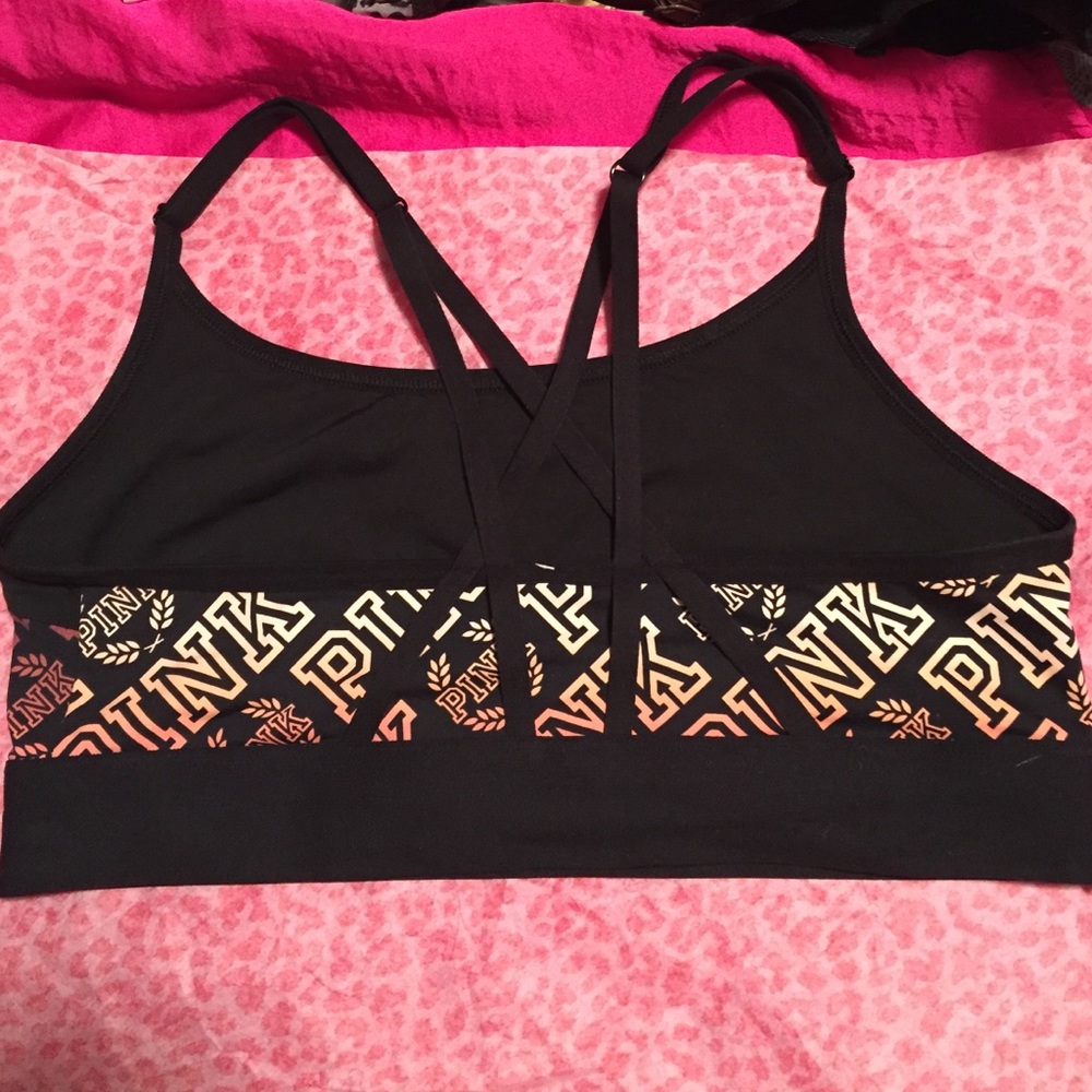 Pink VS sports Bra - Picture 2 of 4