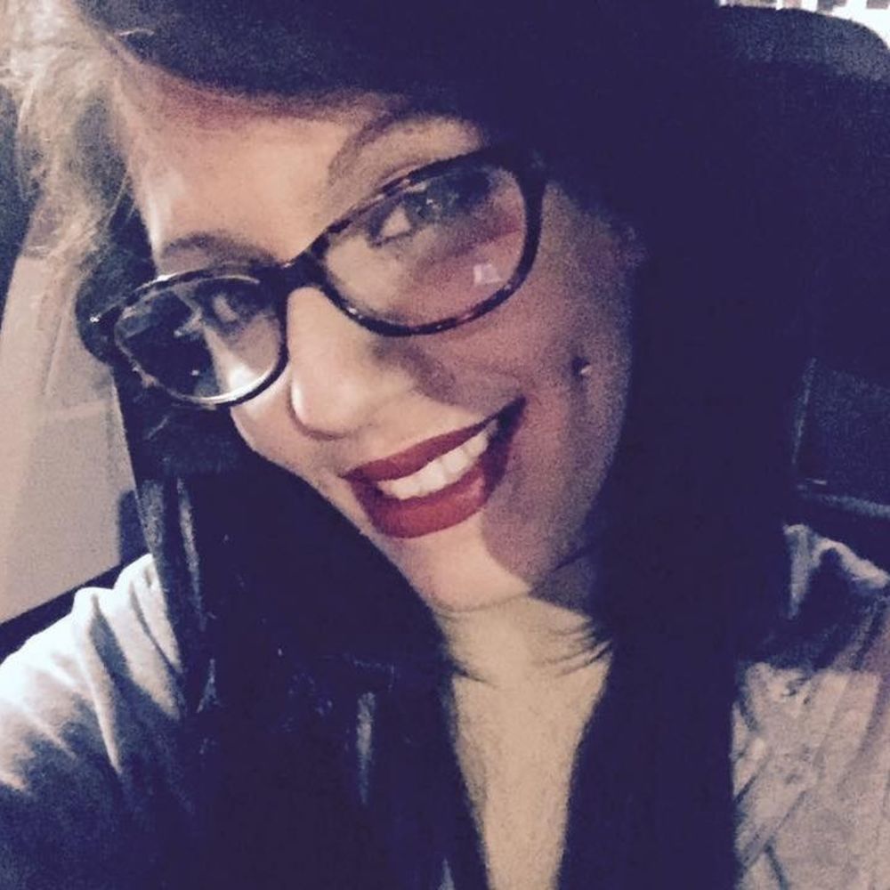 Meet your Posher, Dakota