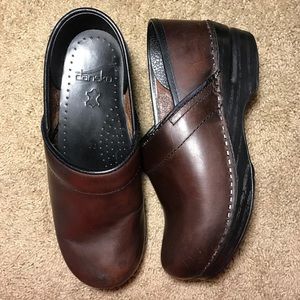 EUC/ALMOST NEW Dansko Pro Brown oiled leather!