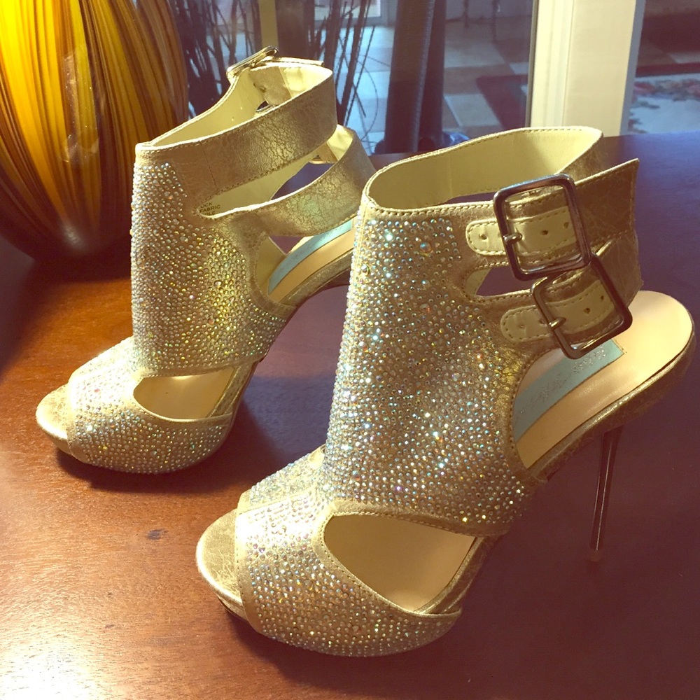 Betsey Johnson Stiletto heels. Like New!