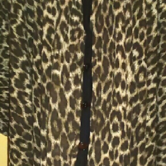 Batwing Sweater - Picture 3 of 3