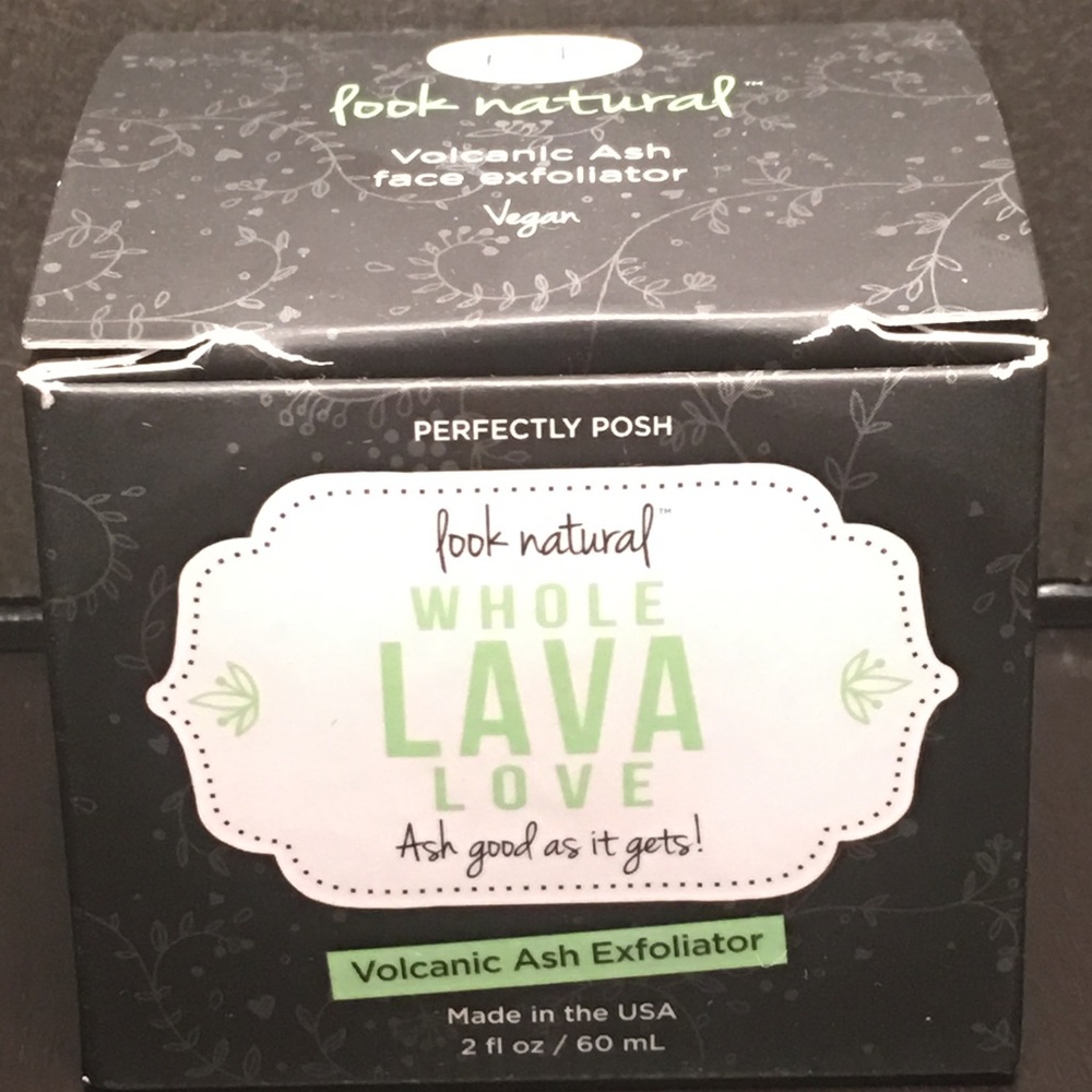 Perfectly Posh Whole Lava Love Face Exfoliator