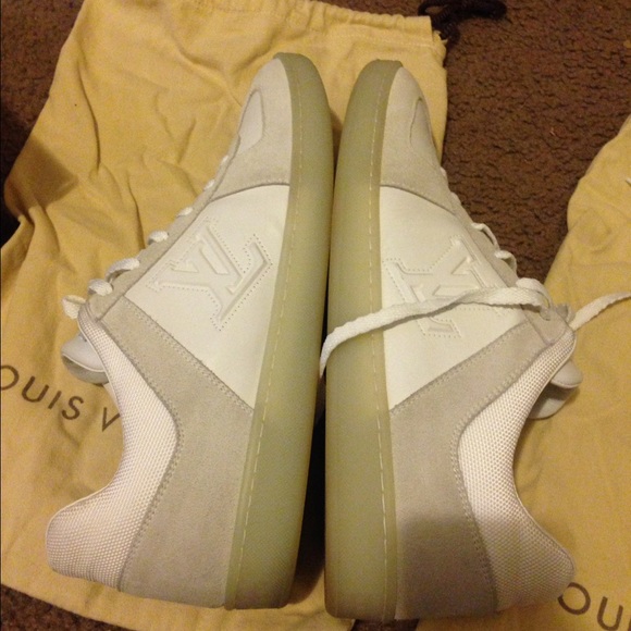 White offshore Louis Vuitton sneakers main image 2