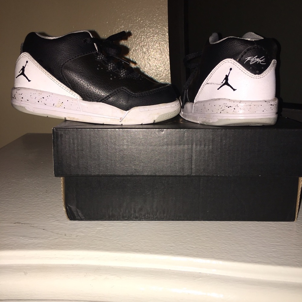 Toddler shoes