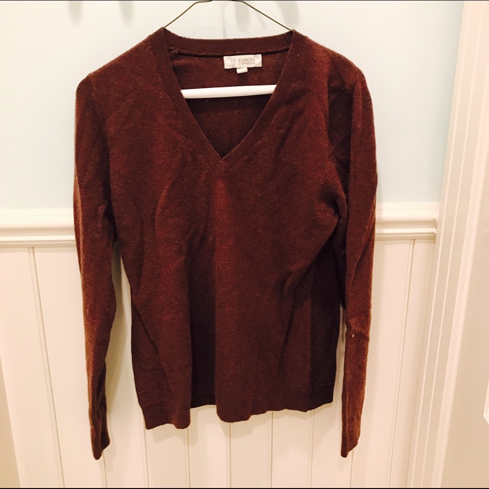 Brown cashmere sweater