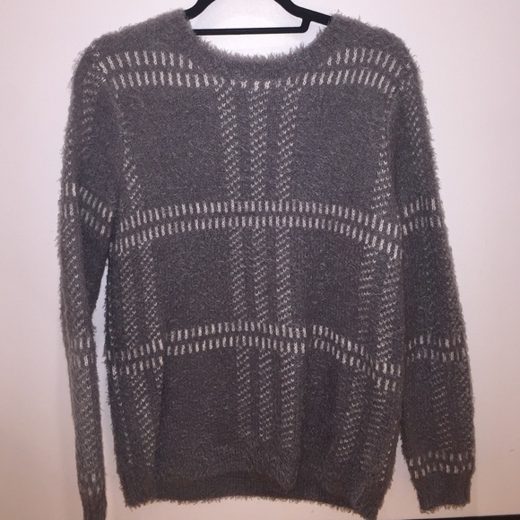 Extremely soft Forever 21 sweater - Picture 1 of 1
