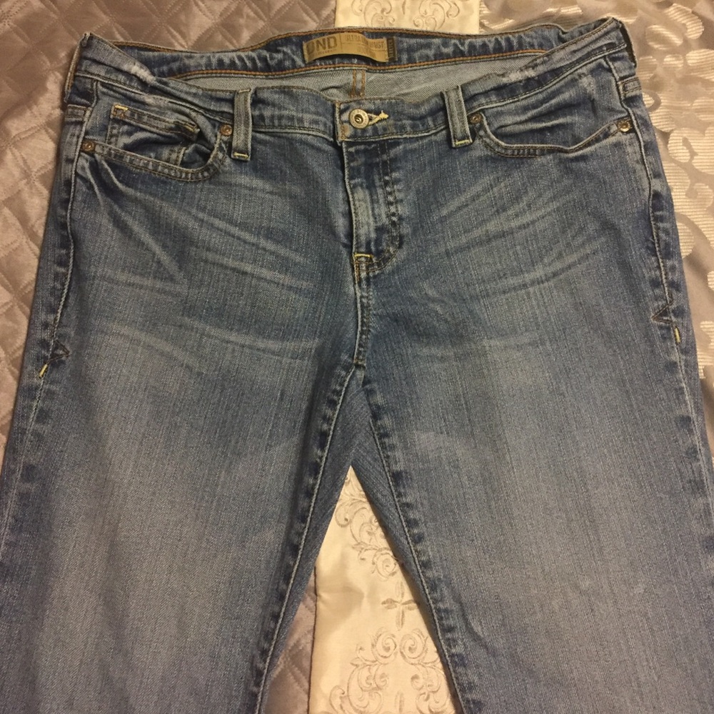Old Navy Ultra low waste, boot cut blue jeans