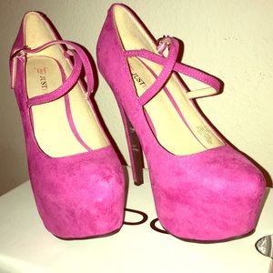 Pink Heels!
