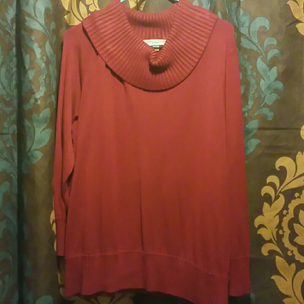 Gorgeous soft maroon sweater