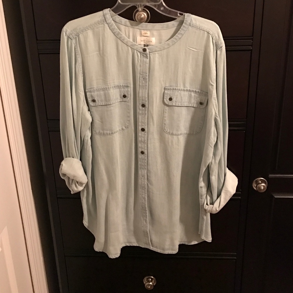 NEVER WORN! LOFT denim shirt