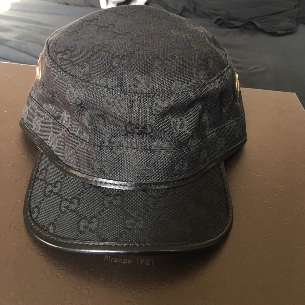 Gucci GG hat