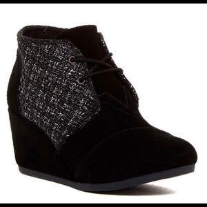 Toms Wedge Booties