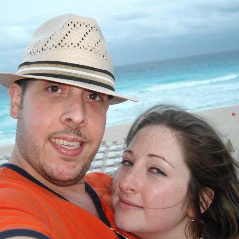 Meet your Posher, Leigh