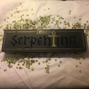 KVD Serpentina palette