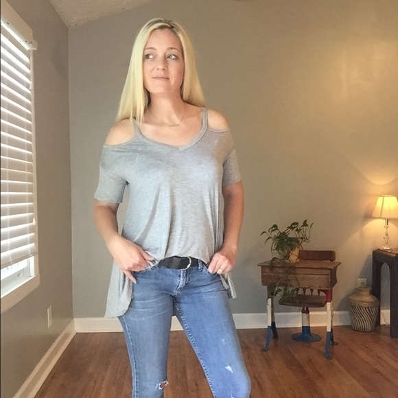 Cold Shoulder Top - Picture 3 of 7