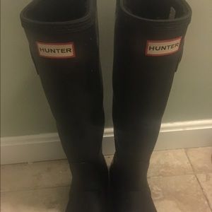 Hunter boots size 9