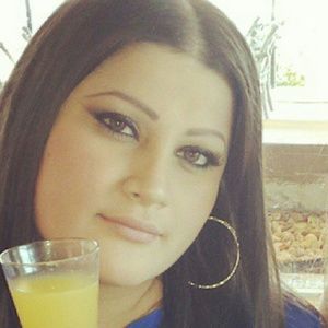 Meet your Posher, Cynthia