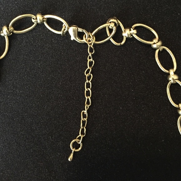 Statement Necklace - Picture 3 of 4