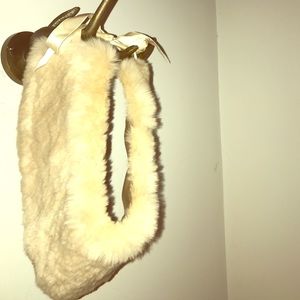 Theory cream fur collar