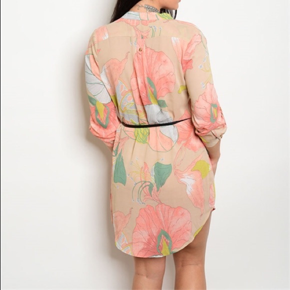Plus Size 1X, 2X, 3X Lovely Coral Floral Pastel... - Picture 2 of 5