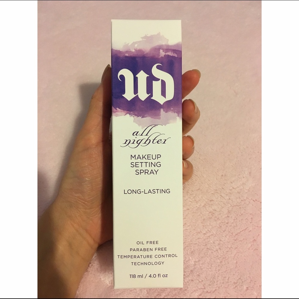 Urban Decay all nighter setting spray