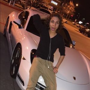 Meet your Posher, Kevin