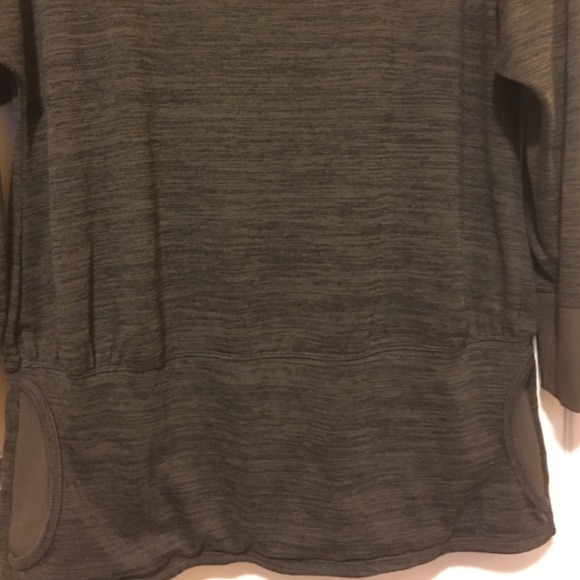 ATHLETA Batwing & Robin ScoopNeck Pullover Top SzL - Picture 4 of 4