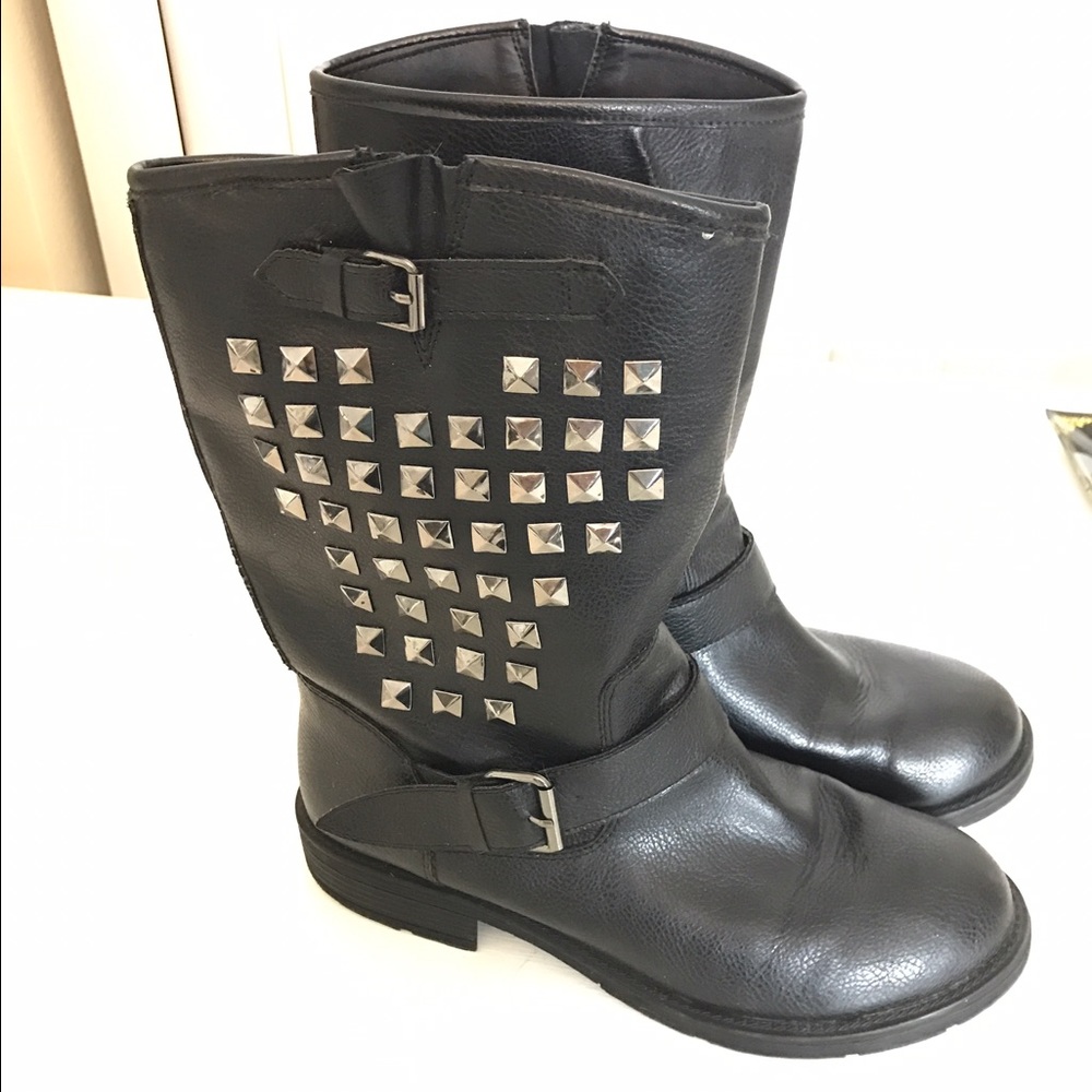Rock & Republic Biker style boots with studs