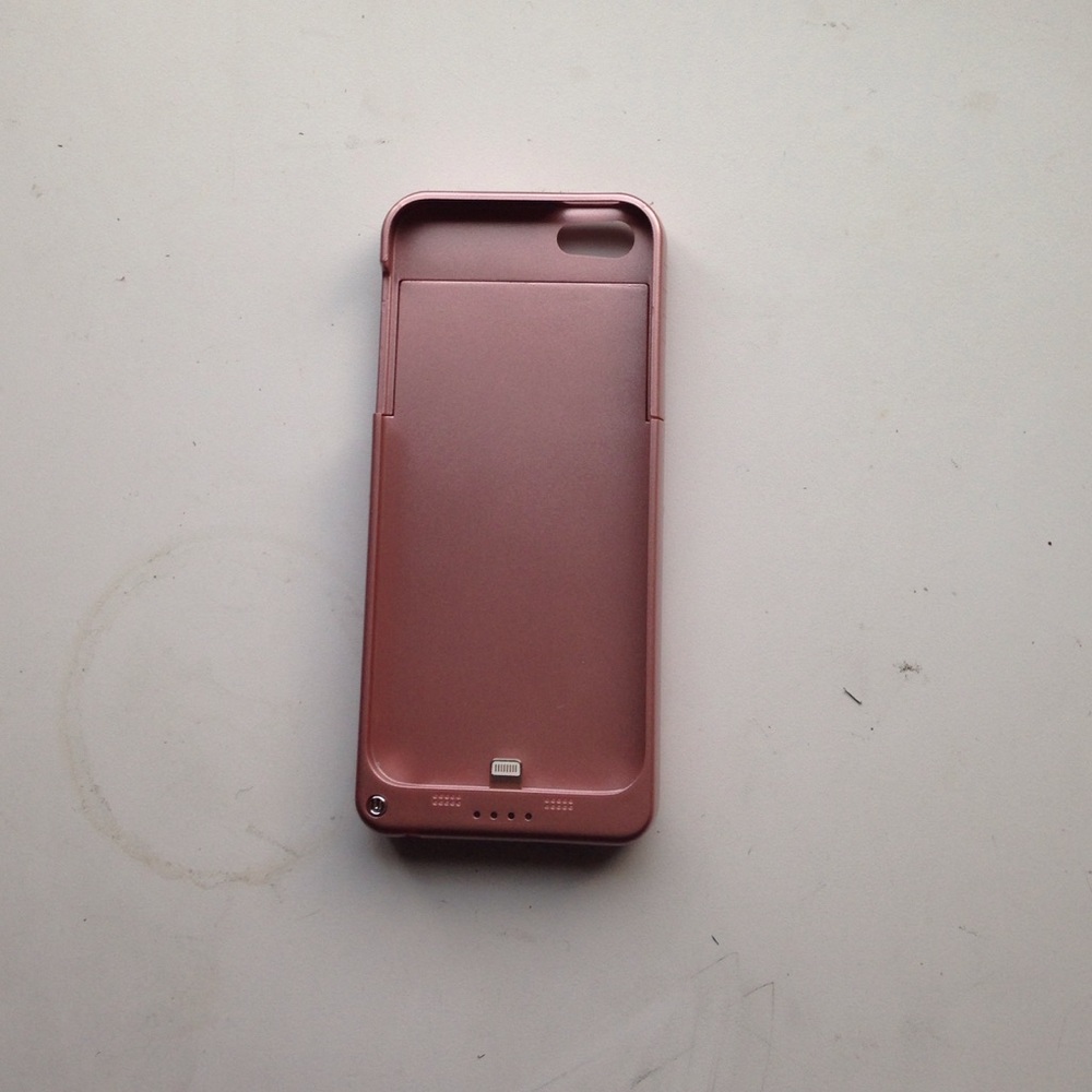 iPhone 5 case charger