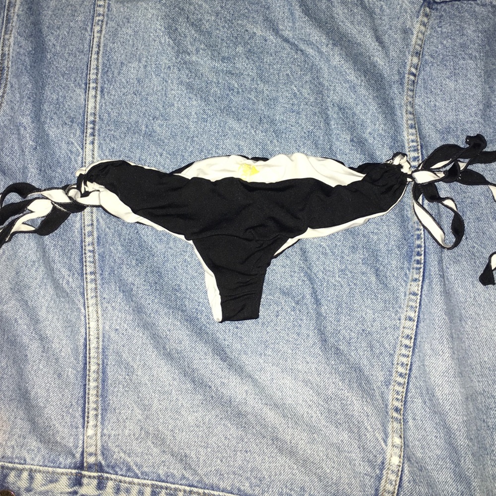 Indah swimwear bottoms