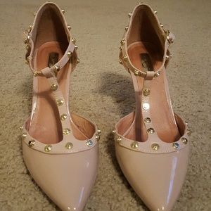 Halogen Martine Studded T-strap Heel