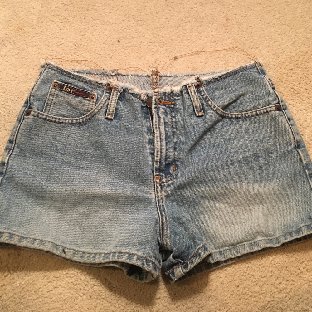 Lei jean shorts.