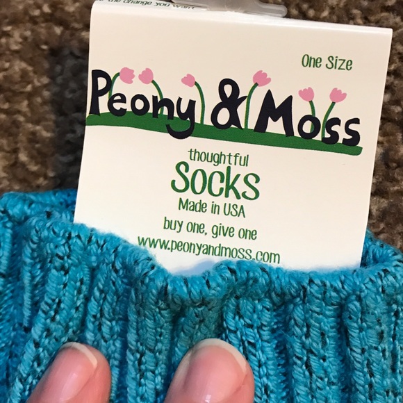 ❌SOLD❌ Peony & Moss Cable Knit Thigh Highs - Picture 2 of 8