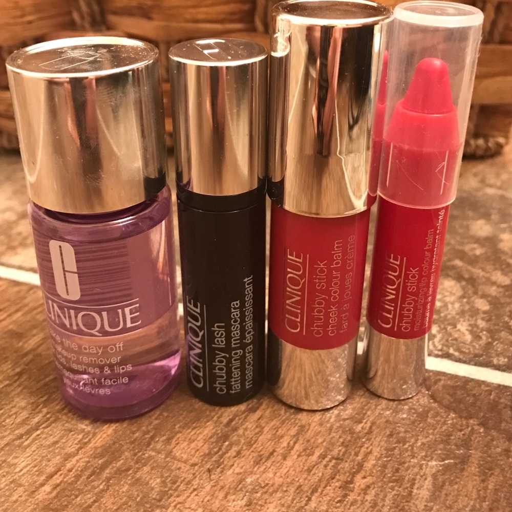 Clinique minis
