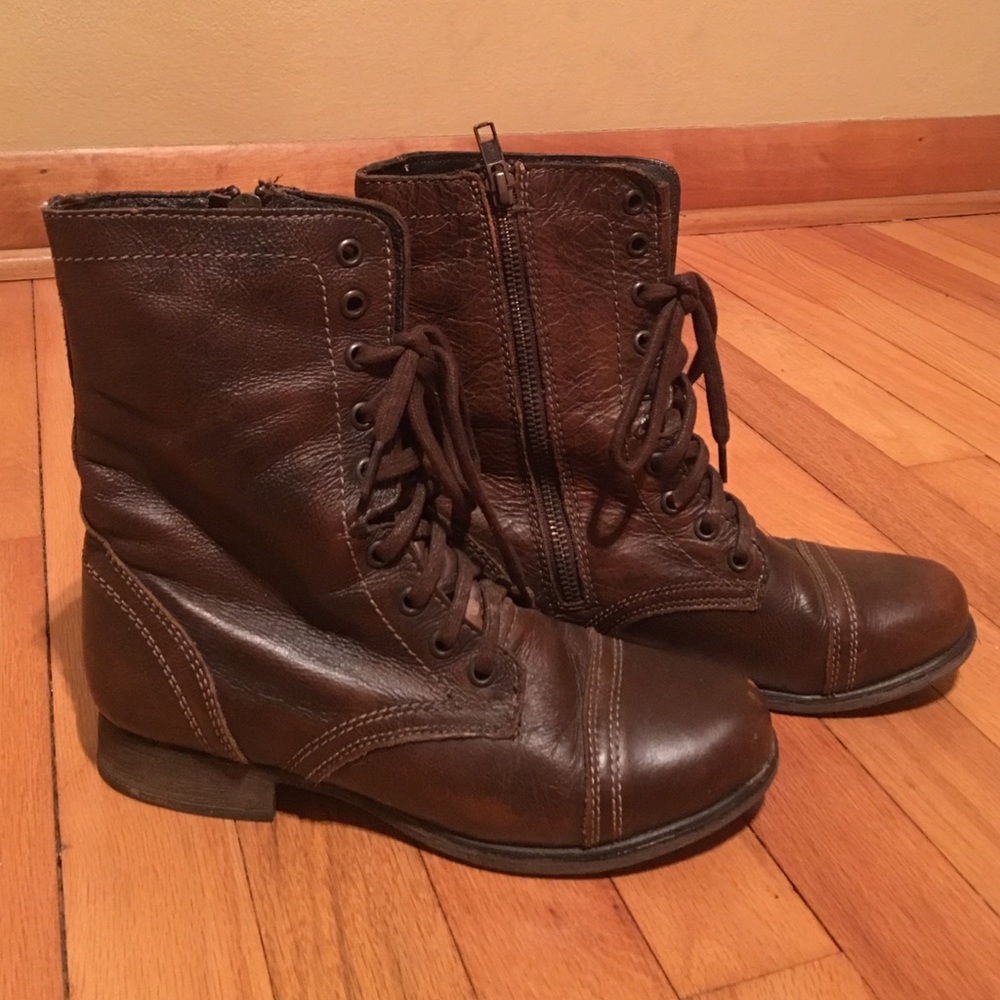 Steve Madden brown leather ankle boots