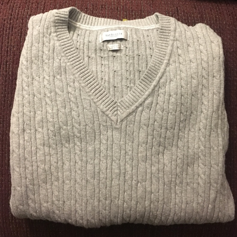 Van Heusen sweater