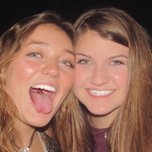 Meet your Posher, Max