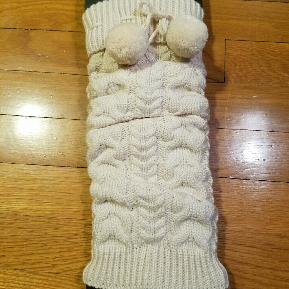 Cream leg warmers! NWT! Warm & Soft!