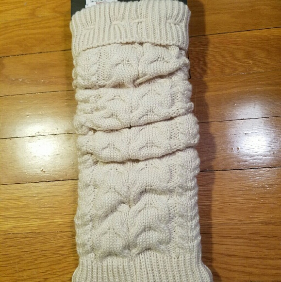 Cream leg warmers! NWT! Warm & Soft! - Picture 2 of 4