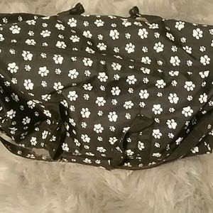 Black and white paw print duffle bag TONS OF SPACE