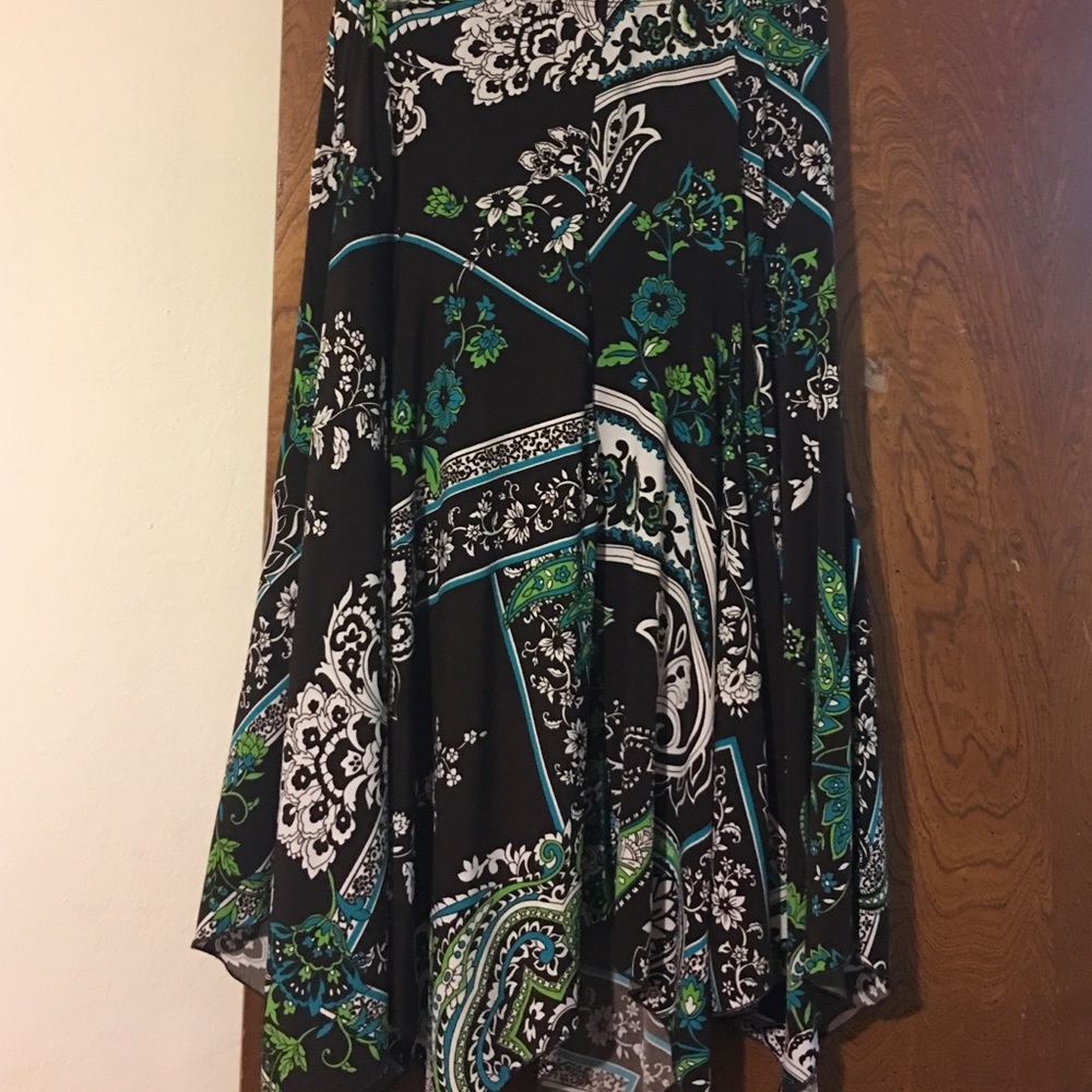Take me to the Edge Skirt
