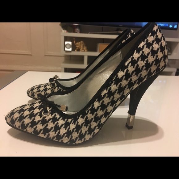 Tweed pumps! Brand new - Picture 2 of 3