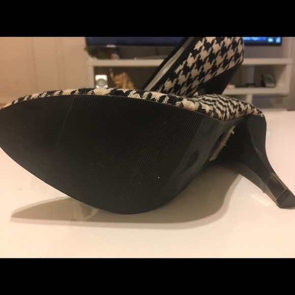 Tweed pumps! Brand new - Picture 3 of 3