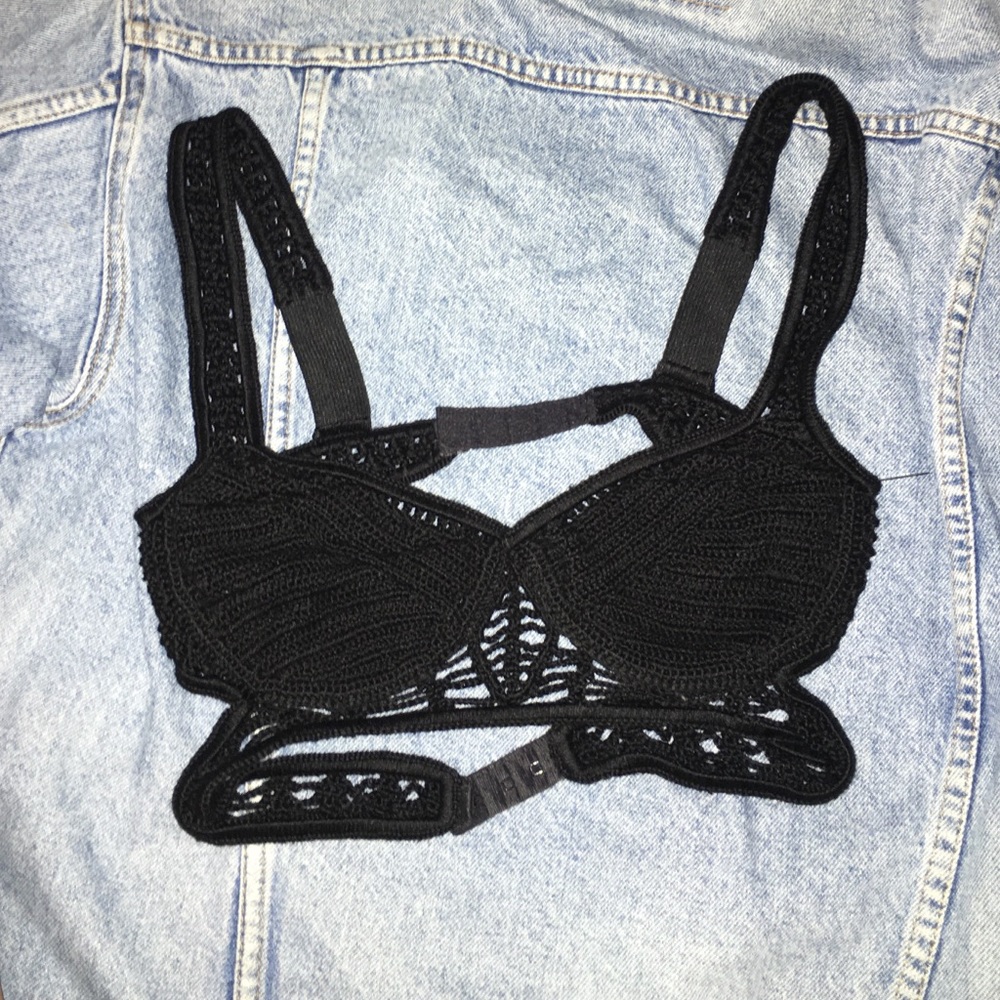 Indah swimwear top size small