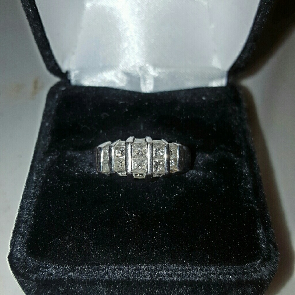 (SOLD)14k solid gold channel set princess cut ring