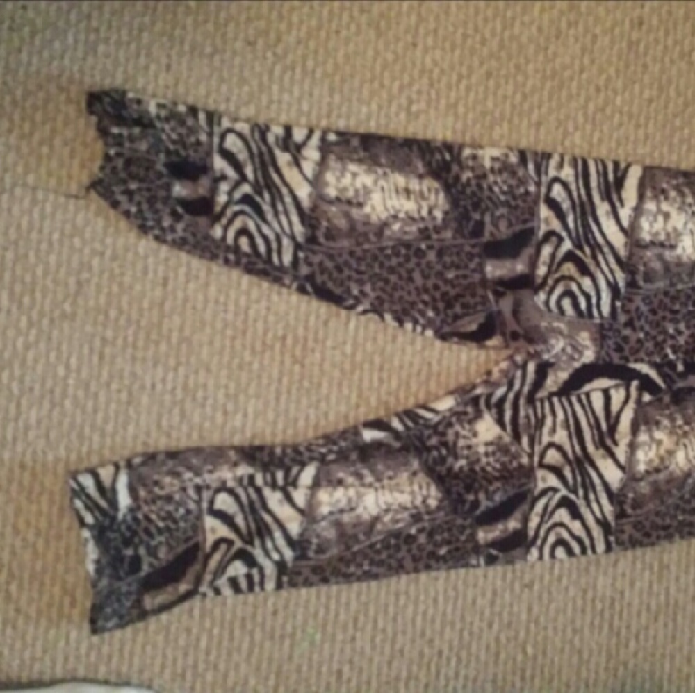 Leggings - Picture 2 of 2