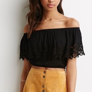 Off shoulder crotchet top